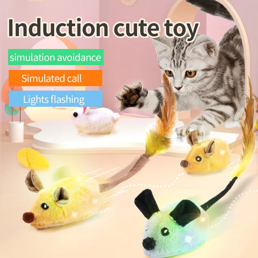 Brinquedo interativo para gatos, em pelúcia simula rato correndo, elétrico e com movimentos aleatórios.